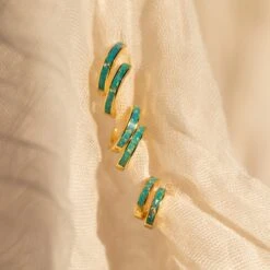 Opal Huggie Earrings By Caitlyn Minimalist • Opal Inlay Hoops In White, Blue & Green • Dainty Opal Jewelry • Christmas Gift -Jewellery Soldes Boutique il fullxfull.5525166473 nrb1