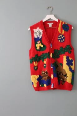 Christmas Kittens Intarsia Vest | Cute Kittens Vest | Hand-knitted Holiday Vest 17 Christmas Kittens Intarsia Vest | Cute Kittens Vest | Hand-knitted Holiday Vest -Jewellery Soldes Boutique il fullxfull.5553882102 3buz
