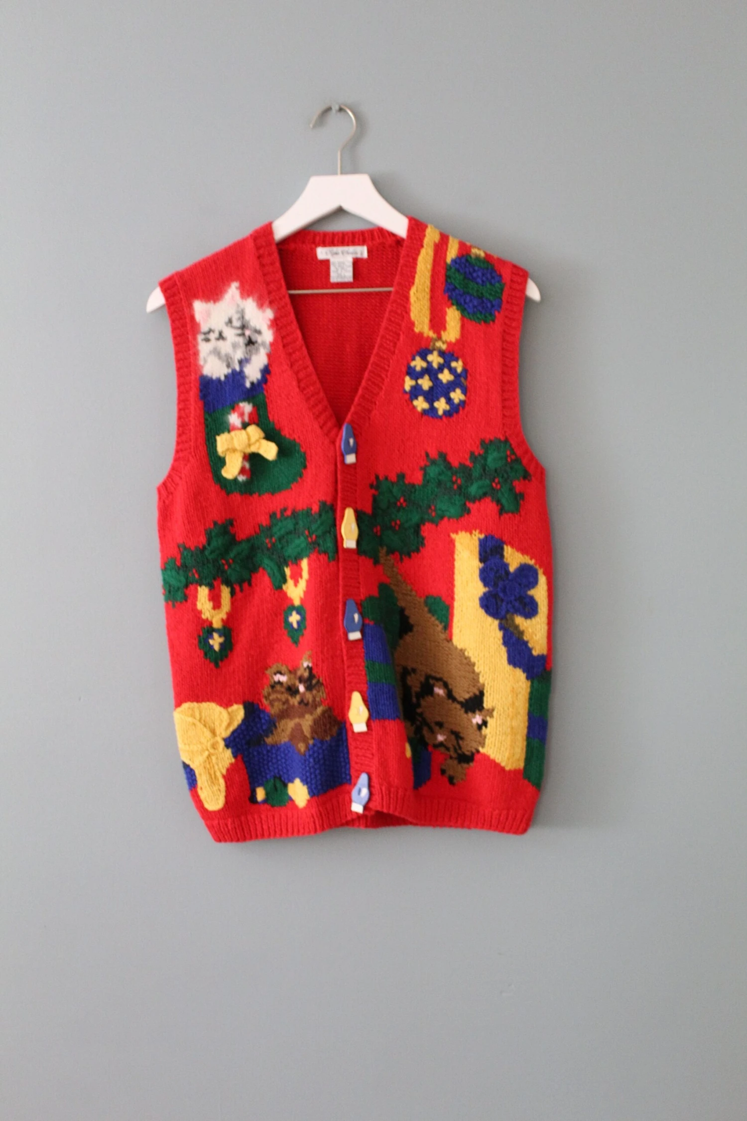 Christmas Kittens Intarsia Vest | Cute Kittens Vest | Hand-knitted Holiday Vest 7 Christmas Kittens Intarsia Vest | Cute Kittens Vest | Hand-knitted Holiday Vest - Image 5
