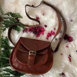 Personalized Leather Saddle Bag Christmas Gift Crossbody Bags Women Purses And Bags Halloween Gift Handmade Leather Purse Women Cross Body -Jewellery Soldes Boutique il fullxfull.5563258910 hzff