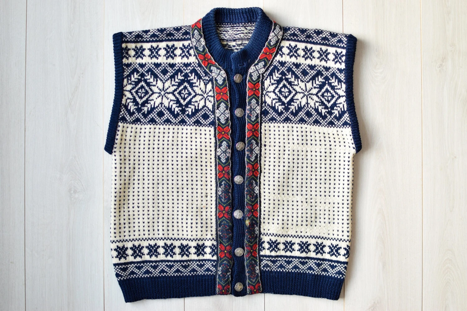 Authentic Norwegian Sweater Vest, 70s Vintage Vest, Nordic Sweater Vest, Hand Knit Folklore Vest, Christmas Gift, Knit Wool Vest, Men's L 3 Authentic Norwegian Sweater Vest, 70s Vintage Vest, Nordic Sweater Vest, Hand Knit Folklore Vest, Christmas Gift, Knit Wool Vest, Men's L