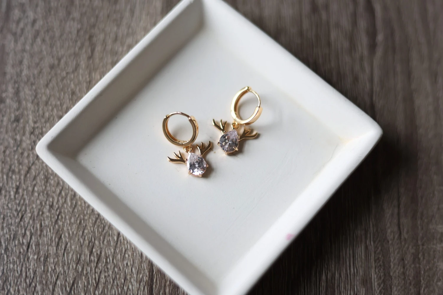 18K Gold Plated Cubic Zirconia Antler Reindeer Christmas Chunky Hoop Earrings | Real Gold Plated Brass Deer Antler Charm Holiday Hoops 5 18K Gold Plated Cubic Zirconia Antler Reindeer Christmas Chunky Hoop Earrings | Real Gold Plated Brass Deer Antler Charm Holiday Hoops - Image 3