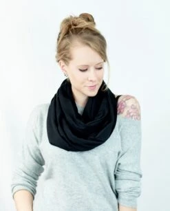 Black Scarf, Black Infinity Scarf, Jersey Scarf, Circle Scarf, Gift For Her Wife Gift, Men Women Scarf Christmas Gift Ideas Capsule Wardrobe -Jewellery Soldes Boutique il fullxfull.667935596 pelt