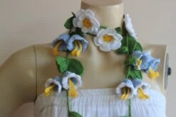Bell Crochet Scarf- Flower Lariat Necklace Scarf- Ladybug Scarf- Jewelry Scarf-Blue Bell And White Daisy Scarf-christmas Gift -Jewellery Soldes Boutique il fullxfull.802850272 8jpq