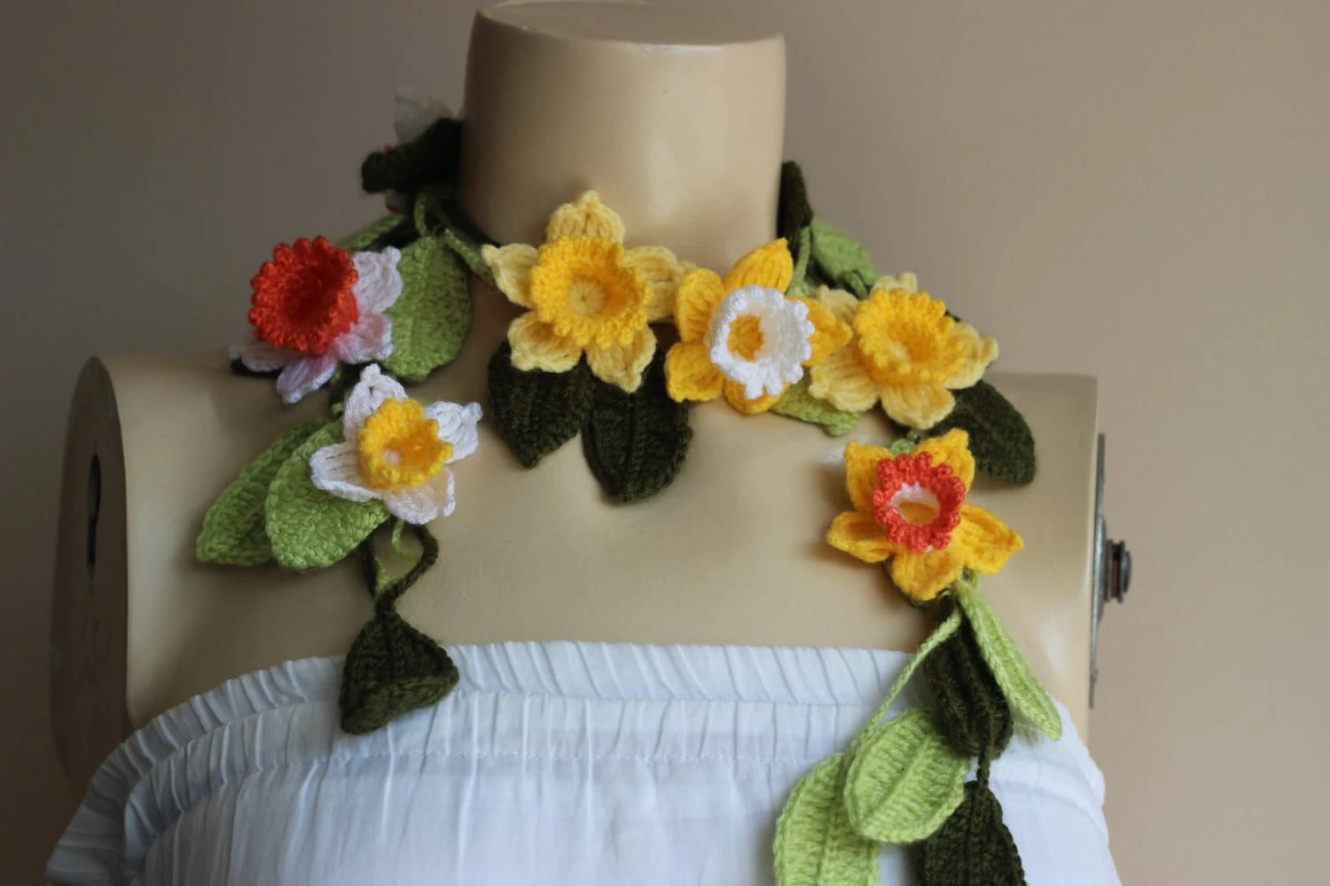 Daffodil Necklace- Crochet Lariat Scarf- Flower Lariat Scarf-Yellow,White ,Orange Daffodil/Jonquil/Narcissus Scarf-christmas Gift 3 Daffodil Necklace- Crochet Lariat Scarf- Flower Lariat Scarf-Yellow,White ,Orange Daffodil/Jonquil/Narcissus Scarf-christmas Gift