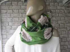 Cowl Infinity Scarf, / Women Scarf, Green Infinity Scarf, Winter Cool Scarf, Christmas Scarf, Women Accessories, Scarves -Jewellery Soldes Boutique il fullxfull.873009065 eaxl