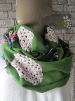 Cowl Infinity Scarf, / Women Scarf, Green Infinity Scarf, Winter Cool Scarf, Christmas Scarf, Women Accessories, Scarves -Jewellery Soldes Boutique il fullxfull.873009309 l4a3